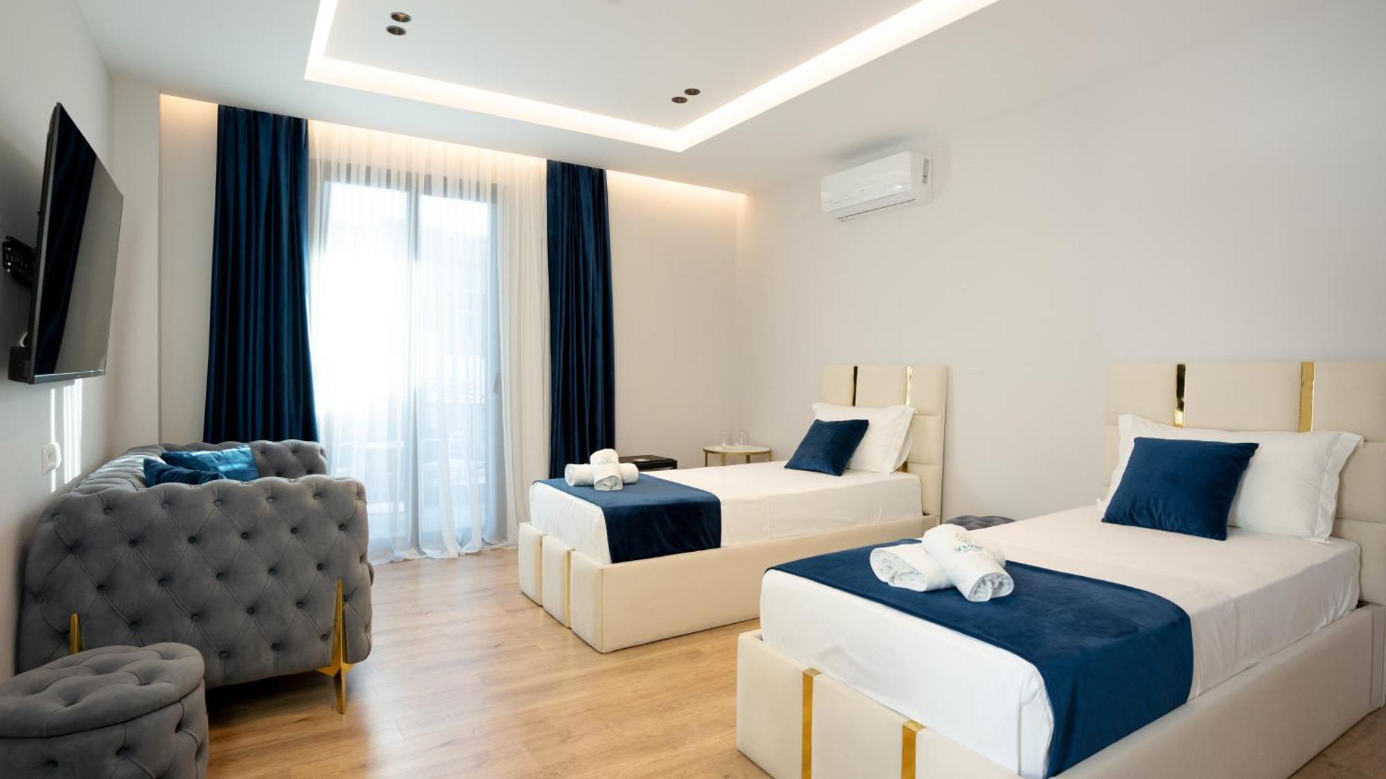 Sea Queen Luxury Hotel Radhime Exterior photo