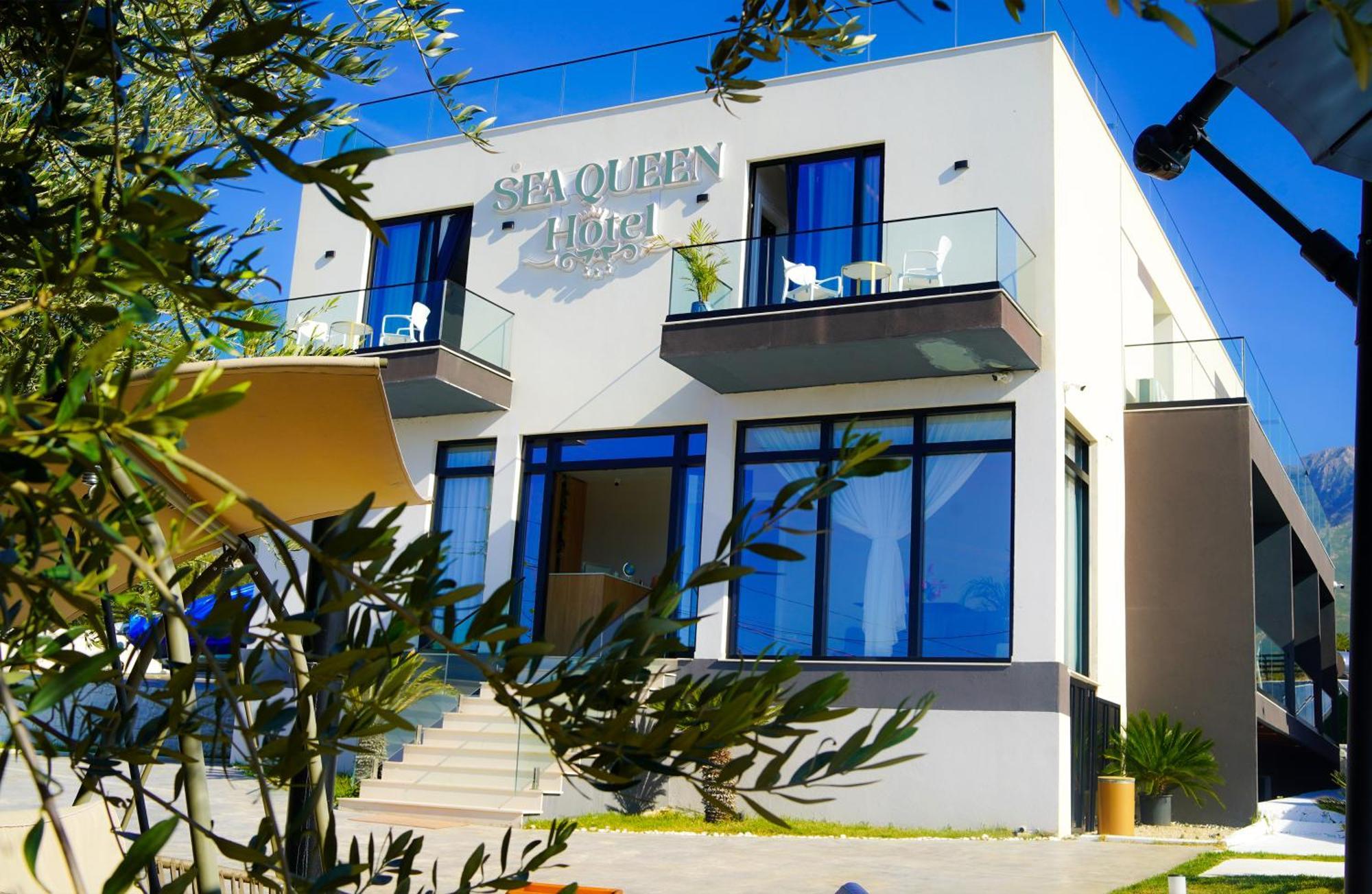 Sea Queen Luxury Hotel Radhime Exterior photo