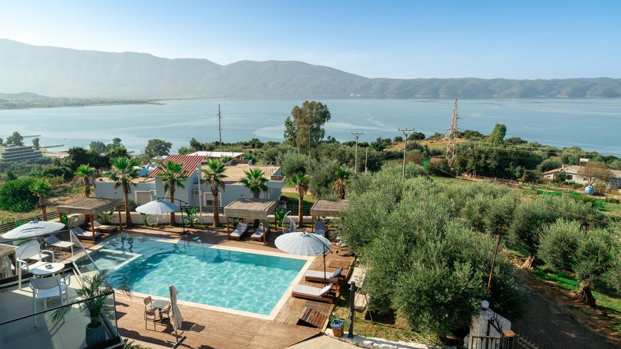 Sea Queen Luxury Hotel Radhime Exterior photo