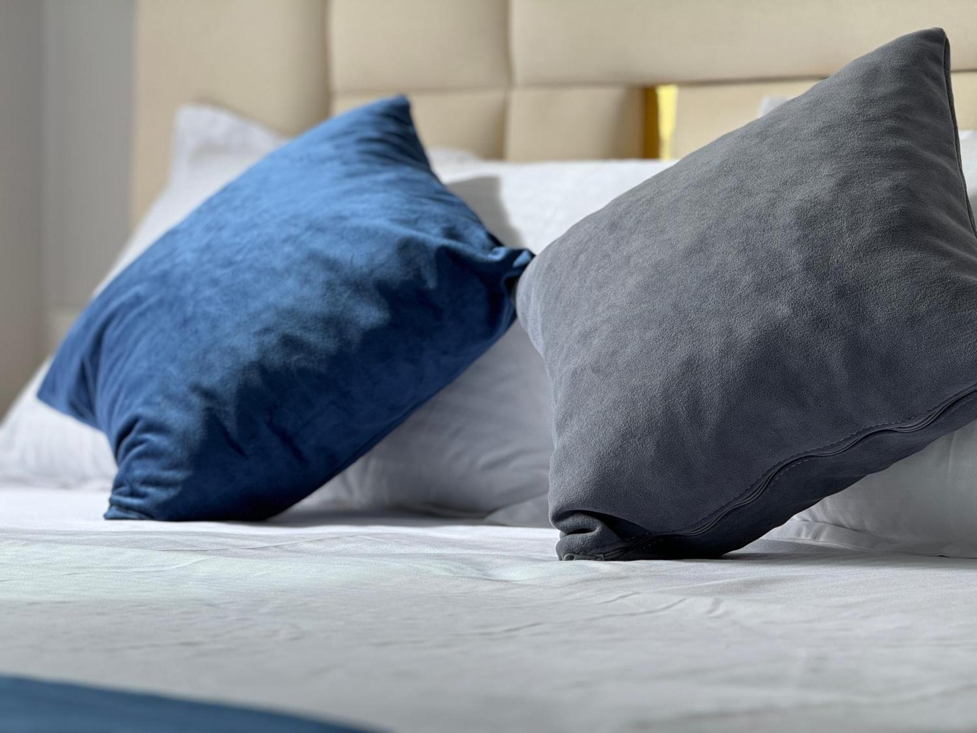 Sea Queen Luxury Hotel Radhime Room photo